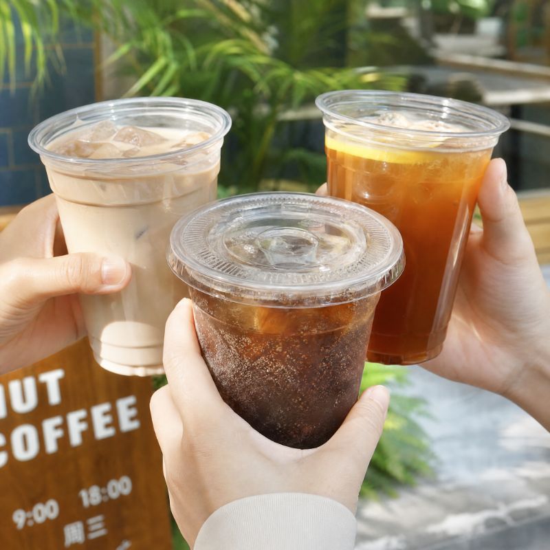 PET Cups for Iced Coffee: How to Choose the Right Size, Lid, and Customization